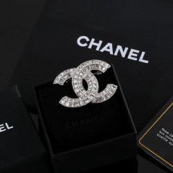 争奪戦必至！絶対チェックしたい 2024SS ブローチ CHANEL シャネル