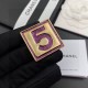 周りに差をつけるかっこいい1枚 2024SS ブローチ CHANEL シャネル