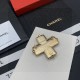 シンプルで大人っぽい印象が素敵 2024SS ブローチ CHANEL シャネル
