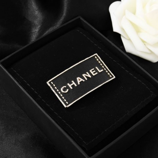 春夏ファショントレンドアイテム 2024SS ブローチ CHANEL シャネル