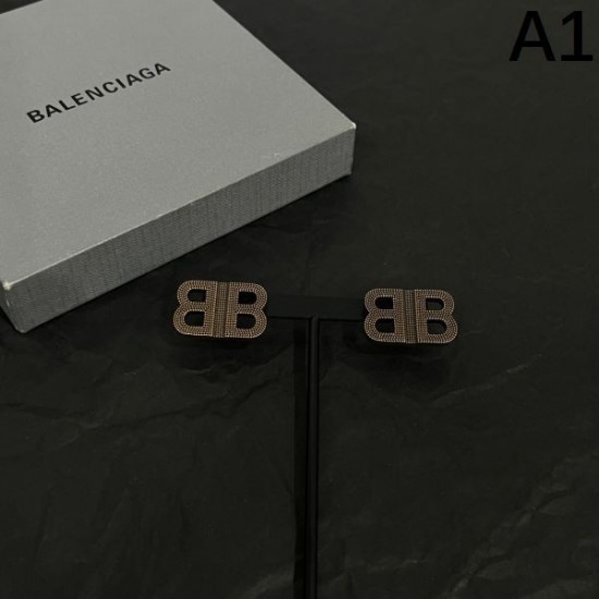 限定品 人気No.1 2024SS イヤリング BALENCIAGA バレンシアガ 限定品 人気No.1 2024SS イヤリング BALENCIAGA バレンシアガ