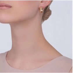 セレブが今シーズン手に入れ 2024SS イヤリング CARTIER カルティエ
