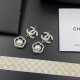 春夏の爽やかなスタイル 2024SS イヤリング CHANEL シャネル 春夏の爽やかなスタイル 2024SS イヤリング CHANEL シャネル