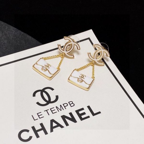 この夏を迎える人気新作 2024SS イヤリング CHANEL シャネル この夏を迎える人気新作 2024SS イヤリング CHANEL シャネル