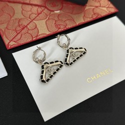 魅力の詰まったスタイル 2024SS イヤリング CHANEL シャネル