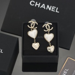 品薄状態になる夏季新作 2024SS イヤリング CHANEL シャネル