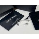 新作に一目惚れ 2024SS イヤリング CHROME HEARTS クロムハーツ 新作に一目惚れ 2024SS イヤリング CHROME HEARTS クロムハーツ