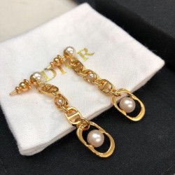 今シーズンは特に人気 2024SS イヤリング DIOR ディオール
