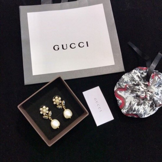 新品は継続して大人気 2024SS イヤリング GUCCI グッチ 新品は継続して大人気 2024SS イヤリング GUCCI グッチ