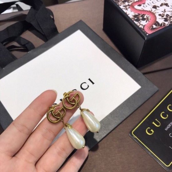 おしゃれに着こなせる 2024SS イヤリング GUCCI グッチ おしゃれに着こなせる 2024SS イヤリング GUCCI グッチ