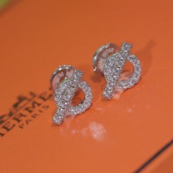 夏のコーデにぴったり 2024SS イヤリング HERMES エルメス