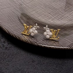 定番人気商品 2024SS イヤリング LOUIS VUITTON ルイヴィトン