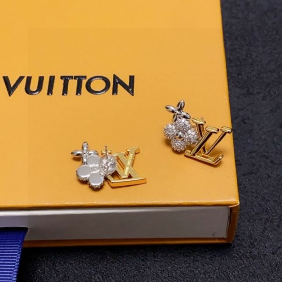 定番人気商品 2024SS イヤリング LOUIS VUITTON ルイヴィトン 定番人気商品 2024SS イヤリング LOUIS VUITTON ルイヴィトン