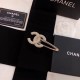 普段使いに最適の大人スタイル 2024SS 髪飾り CHANEL シャネル 普段使いに最適の大人スタイル 2024SS 髪飾り CHANEL シャネル