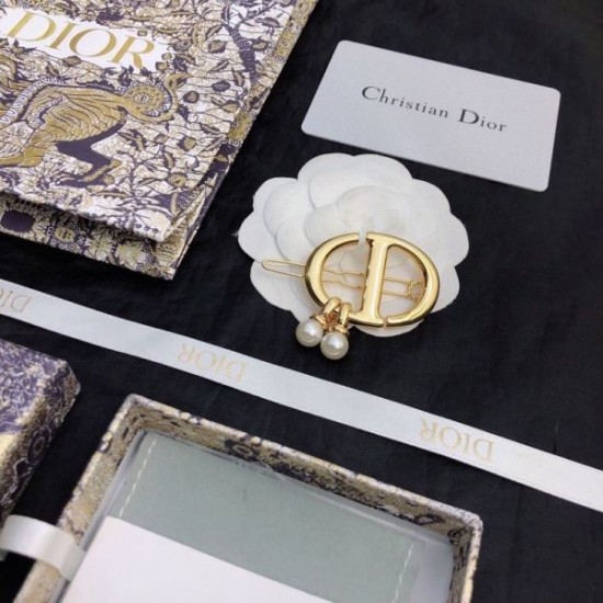 人気もまだまだ継続しています 2024SS 髪飾り DIOR ディオール 人気もまだまだ継続しています 2024SS 髪飾り DIOR ディオール