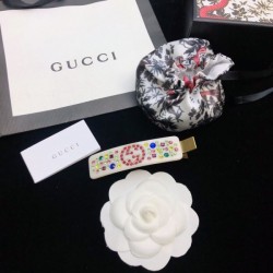 カジュアルさも強めなアイテム 2024SS 髪飾り GUCCI グッチ