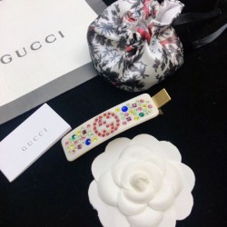カジュアルさも強めなアイテム 2024SS 髪飾り GUCCI グッチ