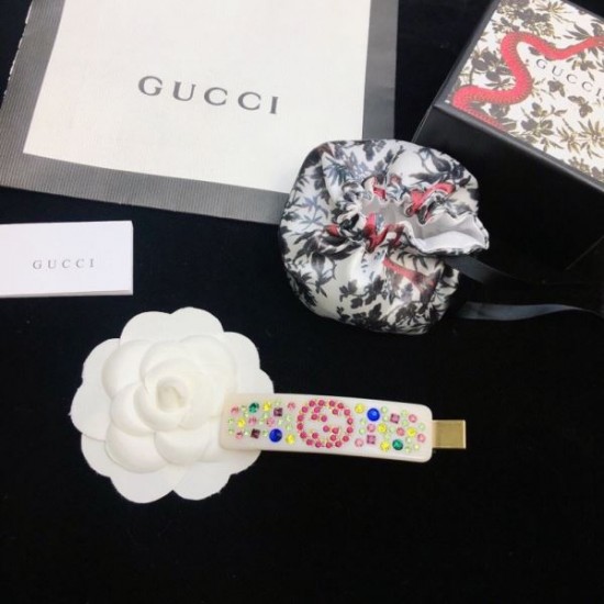 カジュアルさも強めなアイテム 2024SS 髪飾り GUCCI グッチ カジュアルさも強めなアイテム 2024SS 髪飾り GUCCI グッチ
