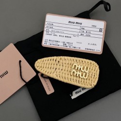 安定感のある夏新作 2024SS 髪飾り MIU MIU ミュウミュウ
