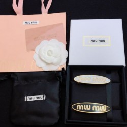新作数量限定セール 2024SS 髪飾り MIU MIU ミュウミュウ