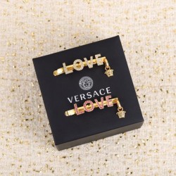 オンライン限定商品 2024SS 髪飾り VERSACE ヴェルサーチェ