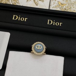 当たり前に取り入れる今夏新作 2024SS リング DIOR ディオール 