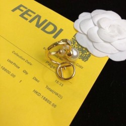 最新先取りおしゃれなロゴ入り 2024SS リング FENDI フェンデイ