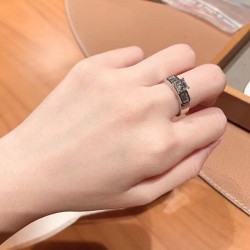 新しい姿を演出できる夏季新作 2024SS リング HERMES エルメス
