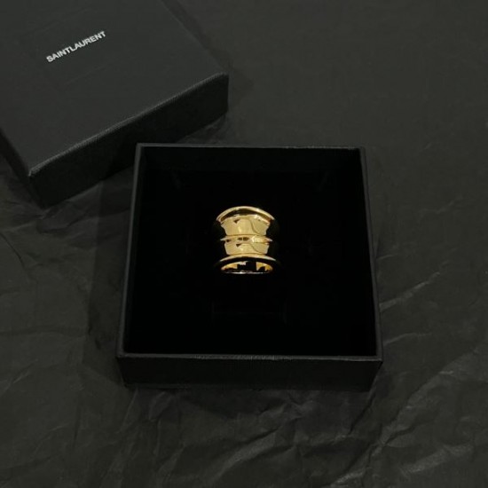 季節を問わず活躍し 2024SS リング YSL イヴ サンローラン 季節を問わず活躍し 2024SS リング YSL イヴ サンローラン