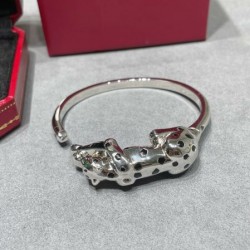 自分らしいスタイリング 2024SS ブレスレット BVLGARI ブルガリ