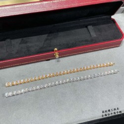 半歩先をゆくオシャレ 2024SS ブレスレット CARTIER カルティエ 