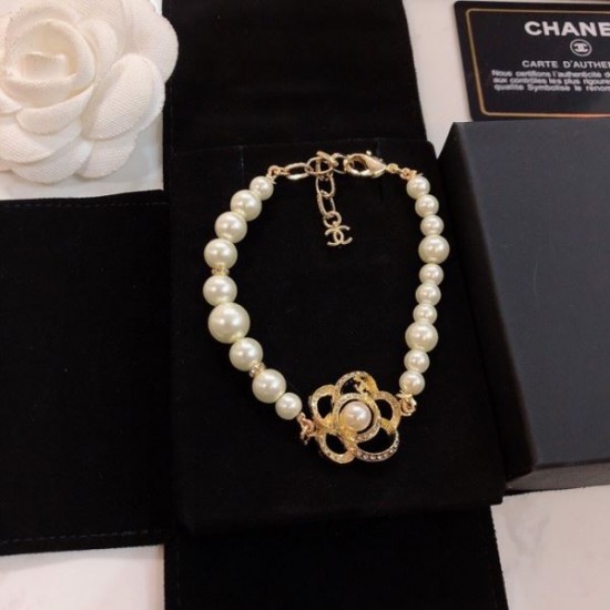 根強い人気定番商品 2024SS ブレスレット CHANEL シャネル 根強い人気定番商品 2024SS ブレスレット CHANEL シャネル