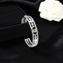 セールで嬉しい入荷 2024SS ブレスレット CHANEL シャネル