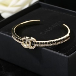 デイリー使いに最適 2024SS ブレスレット CHANEL シャネル