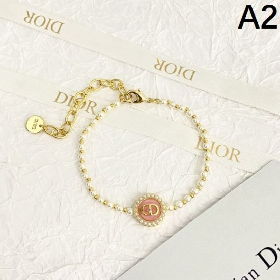 奇跡のセール特価! 2024SS ブレスレット DIOR ディオール 奇跡のセール特価! 2024SS ブレスレット DIOR ディオール