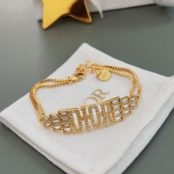 夏や秋口に活躍する 2024SS ブレスレット DIOR ディオール