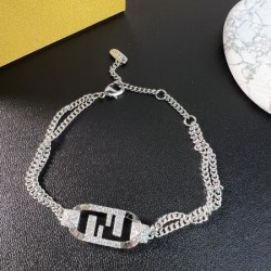 今夏在庫一掃セール 2024SS ブレスレット FENDI フェンデイ