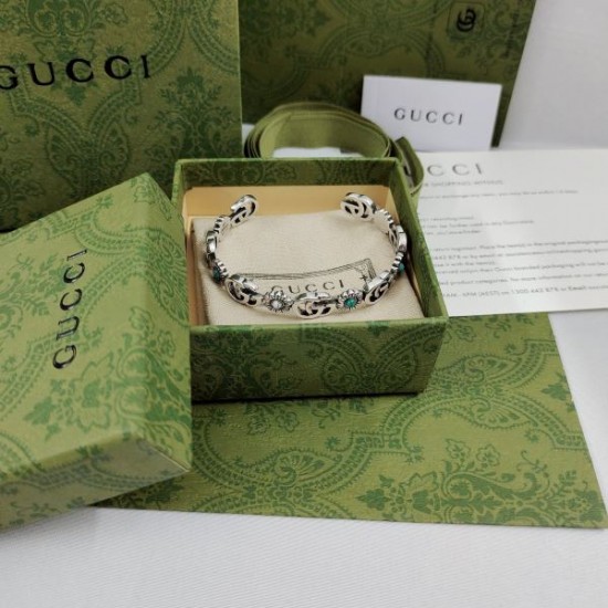 トレンド感たっぷり 2024SS ブレスレット GUCCI グッチ トレンド感たっぷり 2024SS ブレスレット GUCCI グッチ