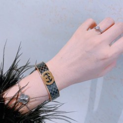新作愛用セレブ多数 2024SS ブレスレット GUCCI グッチ