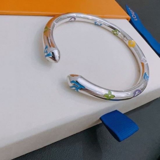 品質保証最新作 2024SS ブレスレット LOUIS VUITTON ルイヴィトン