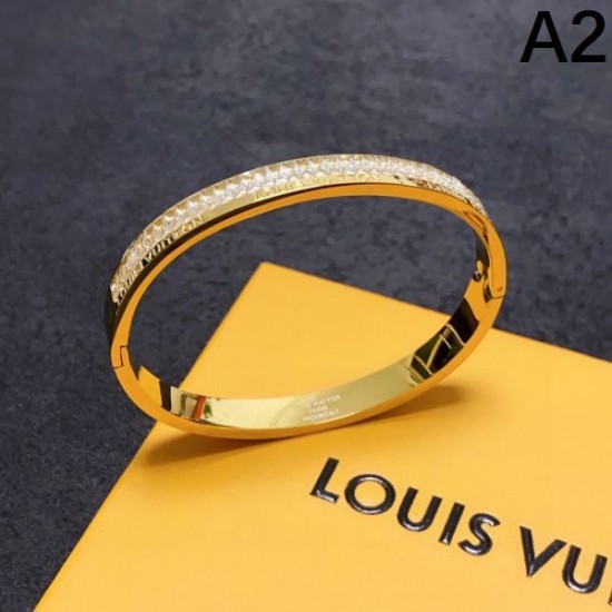 日本限定モデル 2024SS ブレスレット LOUIS VUITTON ルイヴィトン 日本限定モデル 2024SS ブレスレット LOUIS VUITTON ルイヴィトン