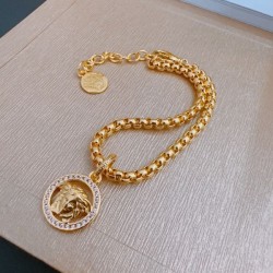 長時間持続可能 2024SS ブレスレット VERSACE ヴェルサーチェ