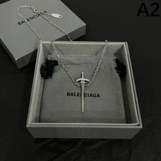 春夏も引き続き注目 2024SS ネックレス BALENCIAGA バレンシアガ 春夏も引き続き注目 2024SS ネックレス BALENCIAGA バレンシアガ