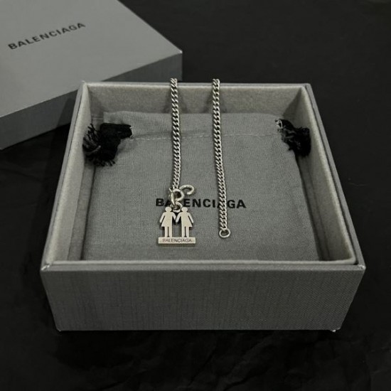 累積売上総額第１位 2024SS ネックレス BALENCIAGA バレンシアガ