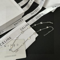 雑誌も街も人気アイテム 2024SS ネックレス CELINE セリーヌ