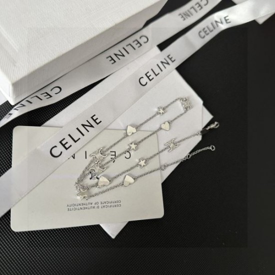 雑誌も街も人気アイテム 2024SS ネックレス CELINE セリーヌ 雑誌も街も人気アイテム 2024SS ネックレス CELINE セリーヌ