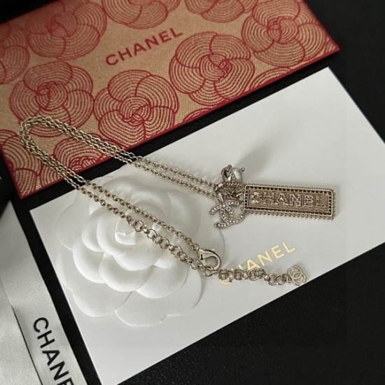夏のおでかけにもぴったり 2024SS ネックレス CHANEL シャネル 夏のおでかけにもぴったり 2024SS ネックレス CHANEL シャネル
