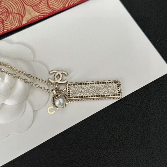 夏のおでかけにもぴったり 2024SS ネックレス CHANEL シャネル 夏のおでかけにもぴったり 2024SS ネックレス CHANEL シャネル