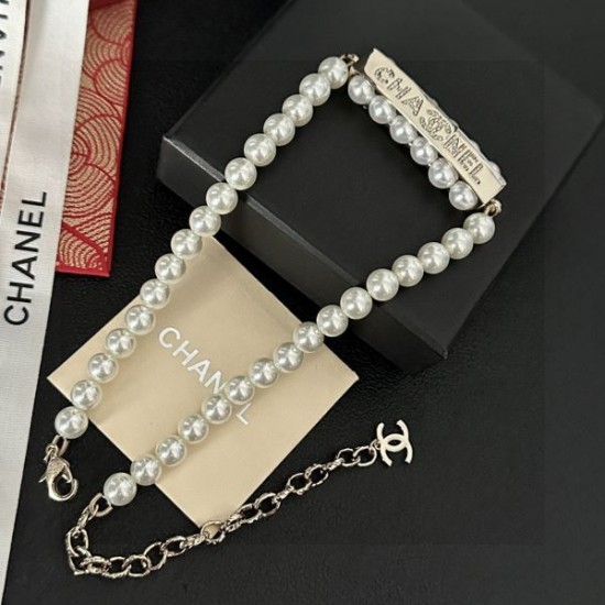 夏に向けて使えるスタイル 2024SS ネックレス CHANEL シャネル 夏に向けて使えるスタイル 2024SS ネックレス CHANEL シャネル