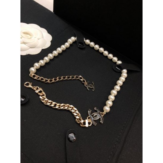 オシャレに圧倒的な人気の 2024SS ネックレス CHANEL シャネル オシャレに圧倒的な人気の 2024SS ネックレス CHANEL シャネル